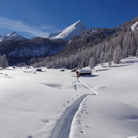 Albe 3* 로카 피에토레